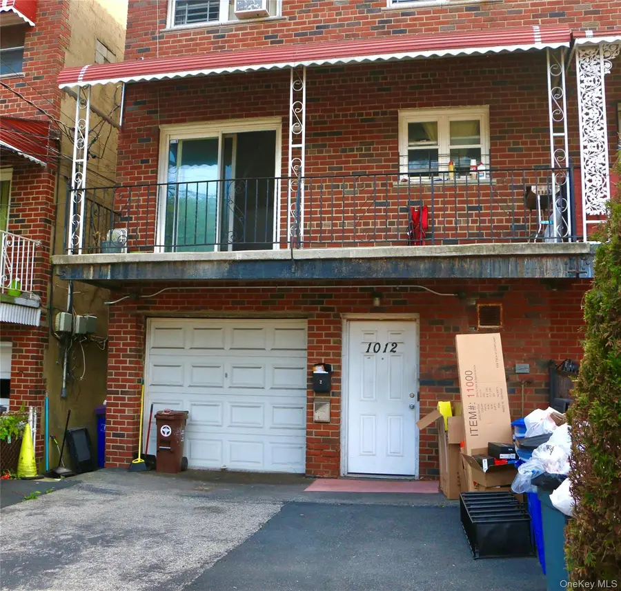 1012 E 233rd Street, Bronx, NY 10466 - Image #3
