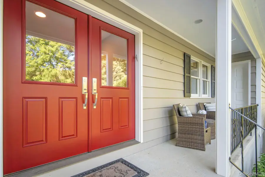 35 Whitlaw Lane, Chappaqua, NY 10514 - Image #3