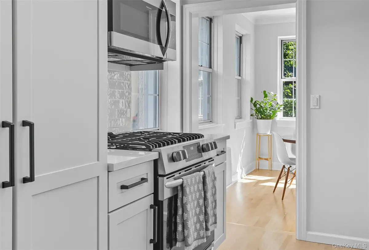 16 N Chatsworth Avenue #214, Larchmont, NY 10538 - Image #1