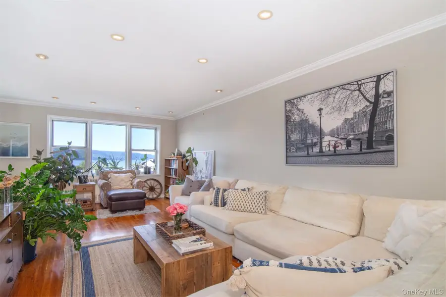 25 Sunnyside Drive #4H, Yonkers, NY 10705 - Image #3