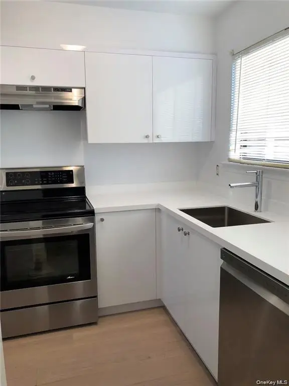 34 Poplar Lane, Middletown, NY 10941 - Image #1