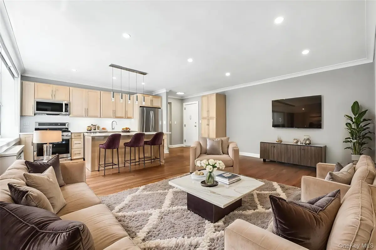 1133 Midland Avenue #4L, Bronxville, NY 10708 - Image #1