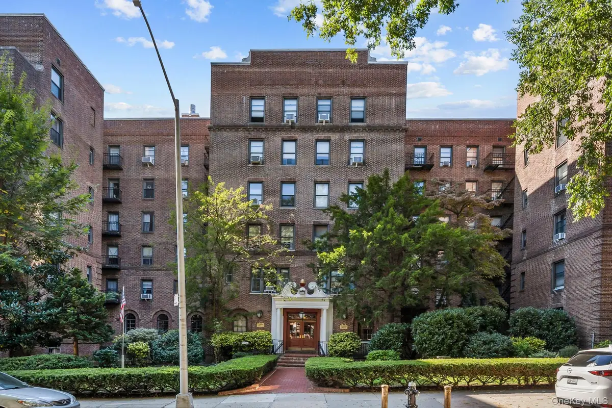 8380 118th St #6G, Kew Gardens, NY 11415 - Image #1