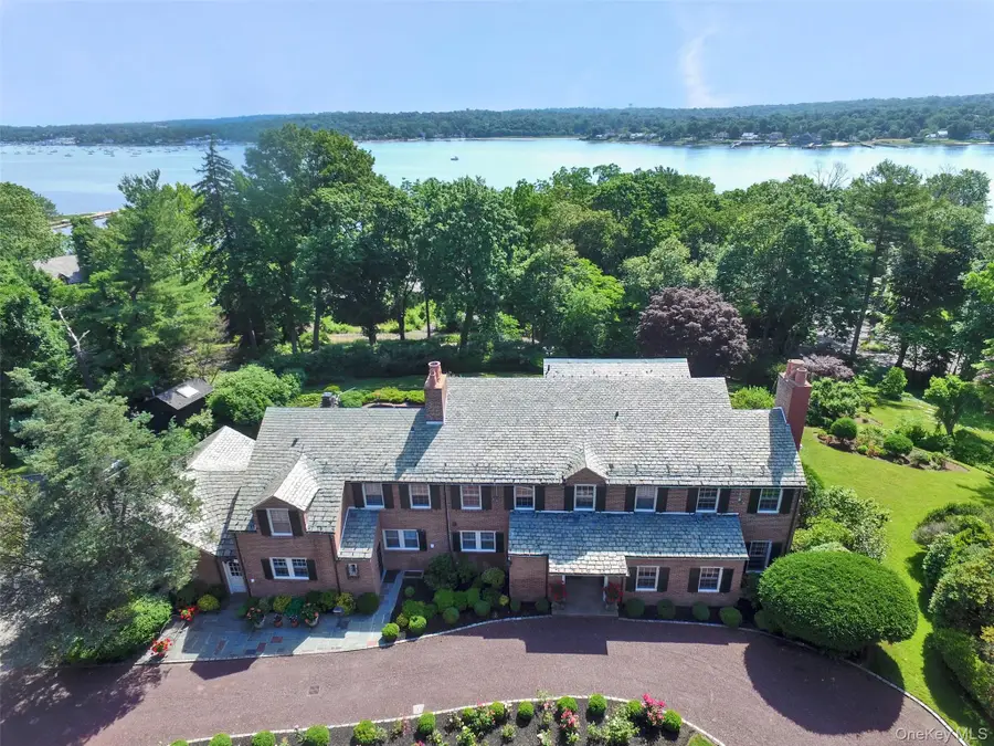 40 Deer Park Road, Great Neck, NY 11024 - Image #2