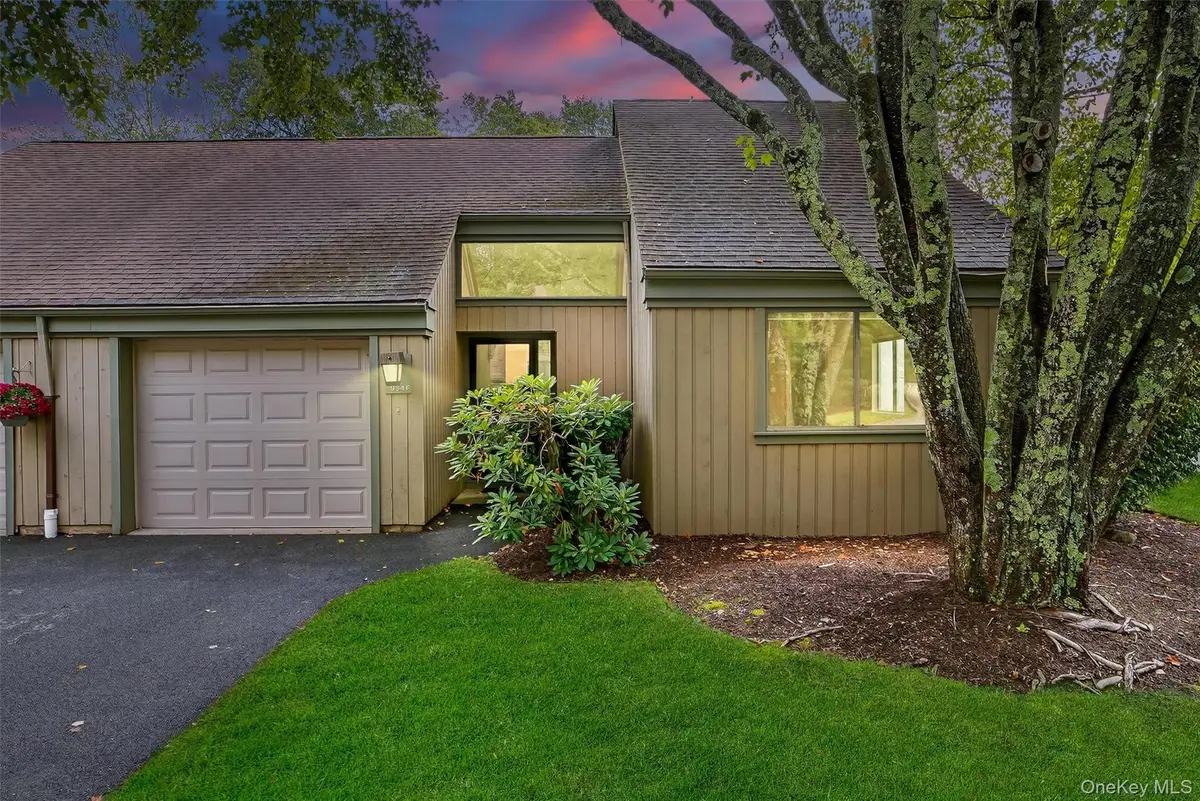 954 Heritage Hills #F, Somers, NY 10589 - Image #1