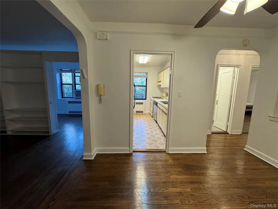 69-10 Yellowstone Blvd #114, Forest Hills, NY 11375 - Image #2