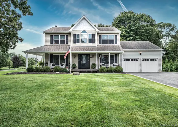 2 Moor Lane, East Patchogue, NY 11772