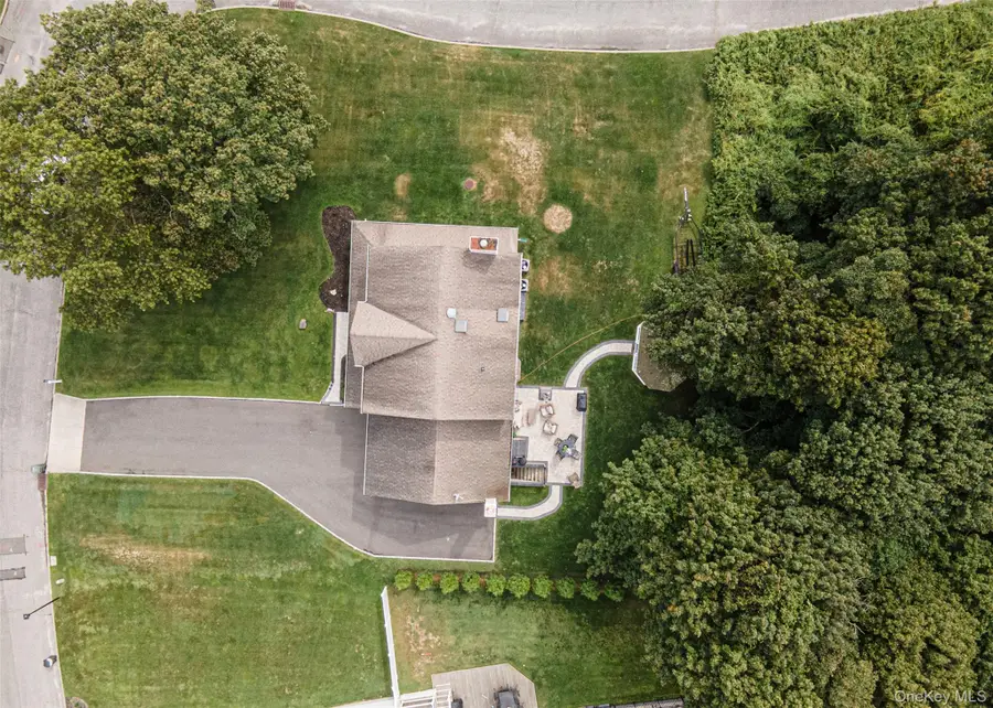 2 Moor Lane, East Patchogue, NY 11772 - Image #3