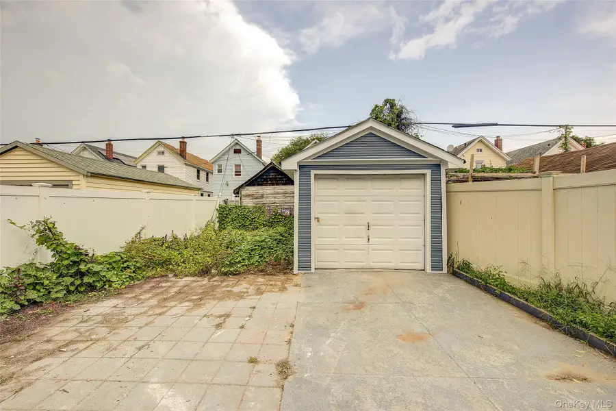 9331 207th Street, Queens Village, NY 11428 - Image #2