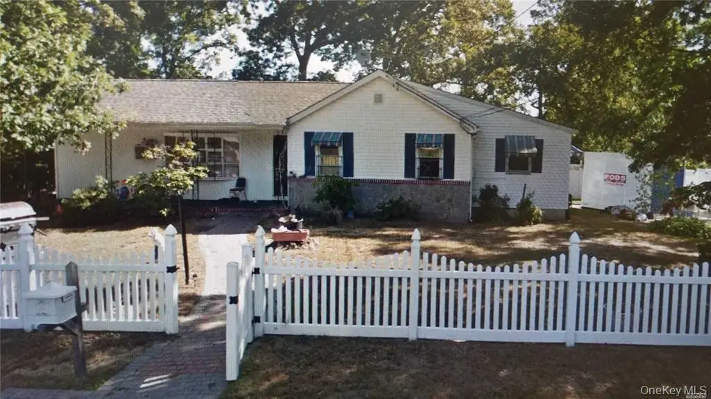 7 Ash Place, Wyandanch, NY 11798 - Image #1