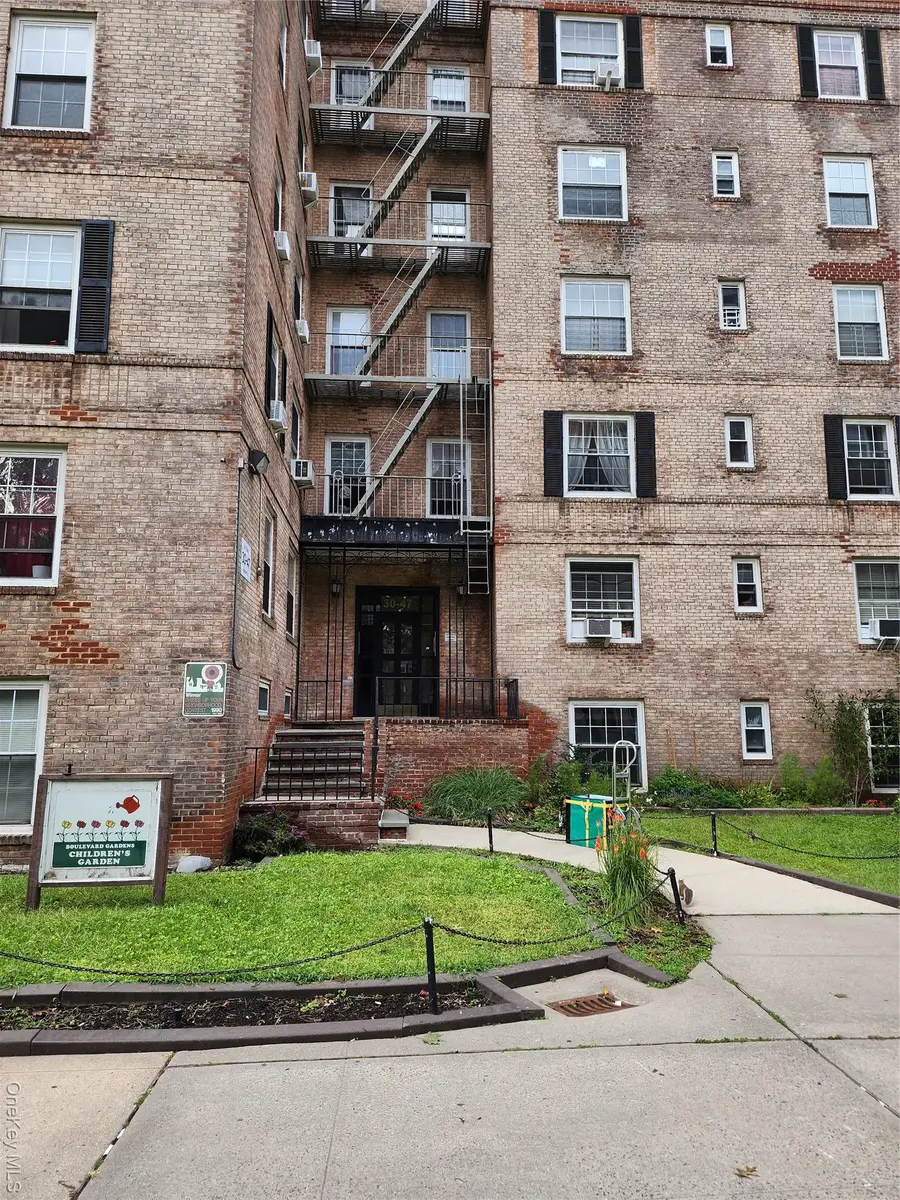 30-47 Hobart Street #DDB, Woodside, NY 11377 - Image #2