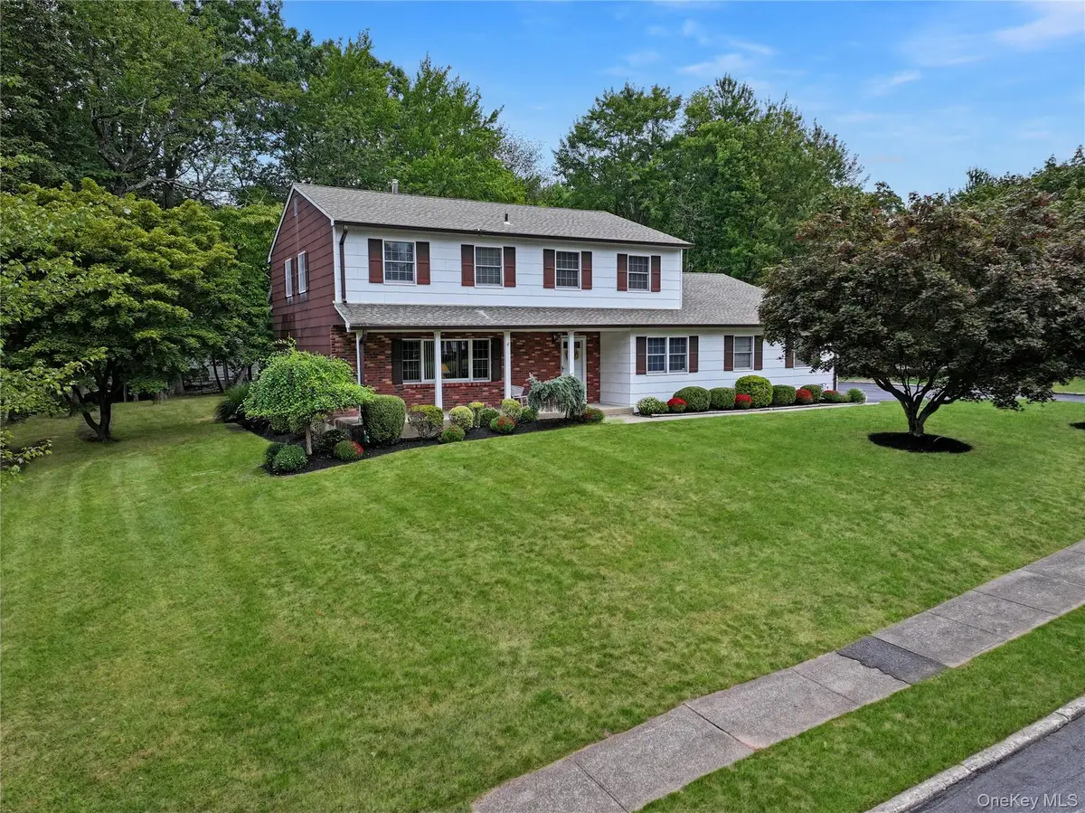 28 Cardinal Court, West Nyack, NY 10994 - Image #1