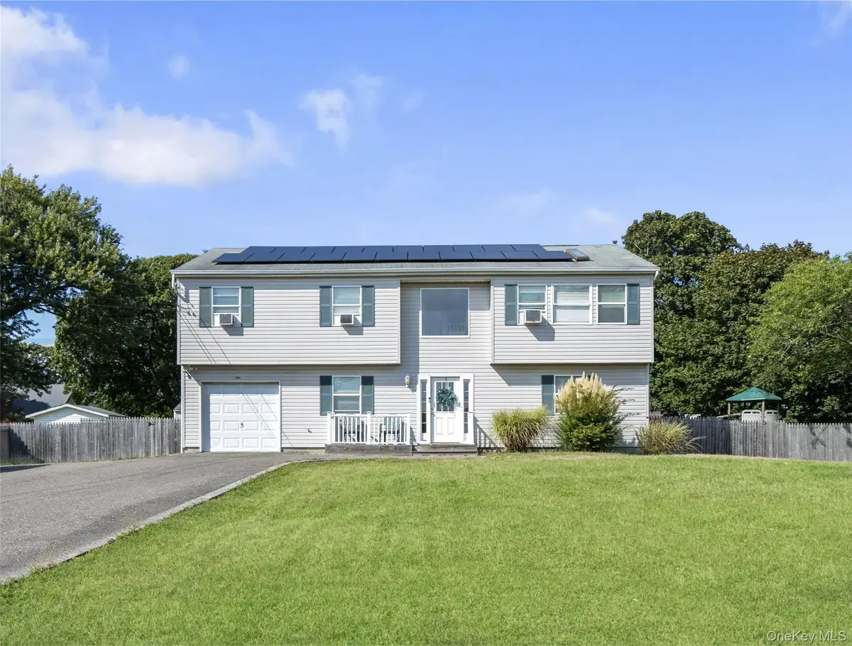 29 Seymour Drive, Shirley, NY 11967 - Image #1