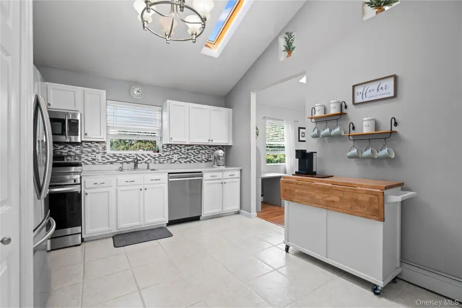 29 Seymour Drive, Shirley, NY 11967 - Image #3