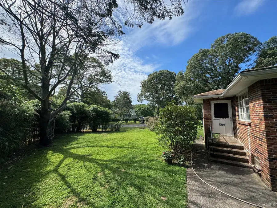 4 Olive Lane, Shirley, NY 11967 - Image #2