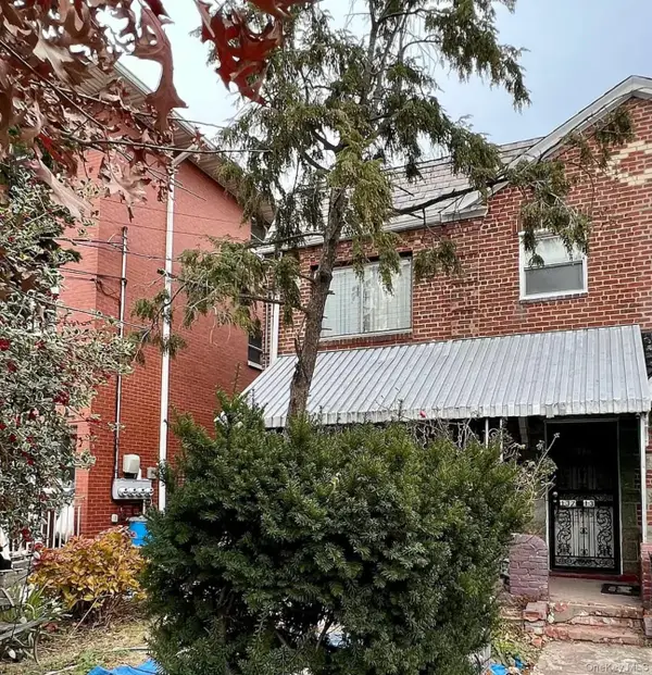 13713 56th Avenue, Flushing, NY 11355