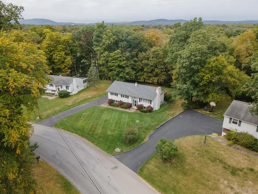 30 Richard Road, Hyde Park, NY 12538 - Image #2