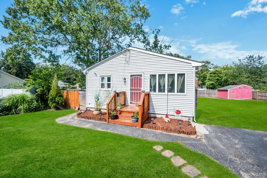 309 Dogwood Road W, Mastic Beach, NY 11951 - Image #2