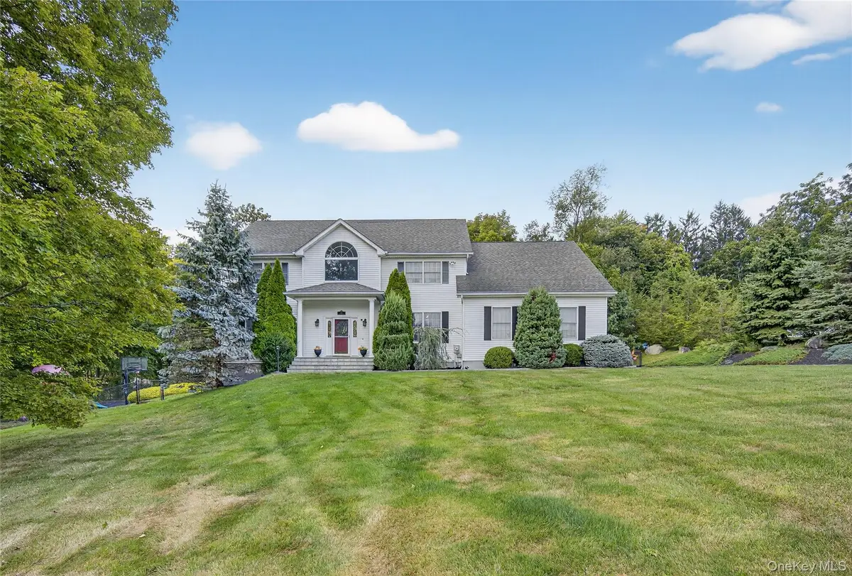 14 Meadow Crest Drive, Mahopac, NY 10541 - Image #1