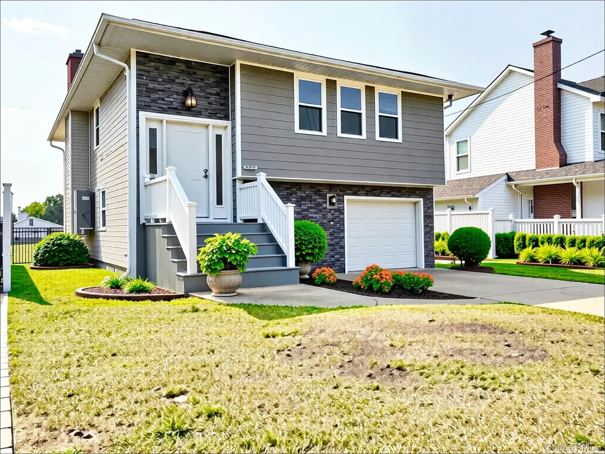 248 E Shore Road E, Lindenhurst, NY 11757 - Image #1