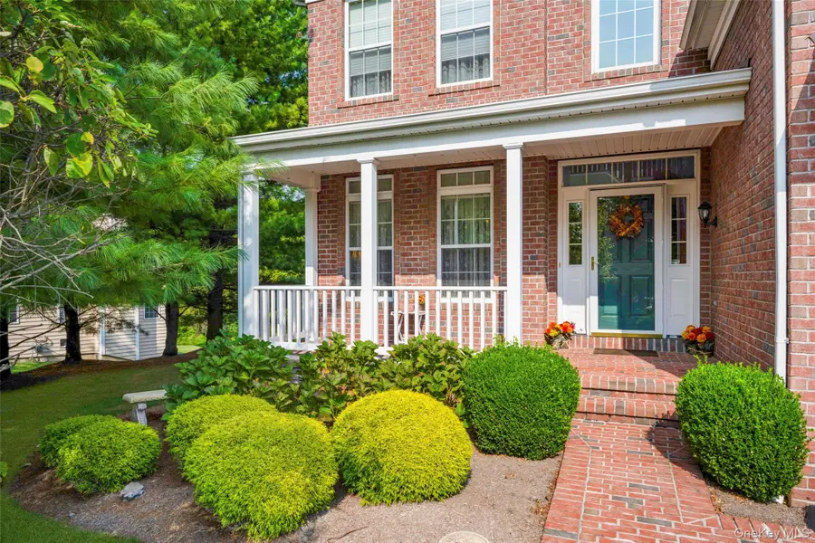 653 Creekside Lane, Fishkill, NY 12524 - Image #2