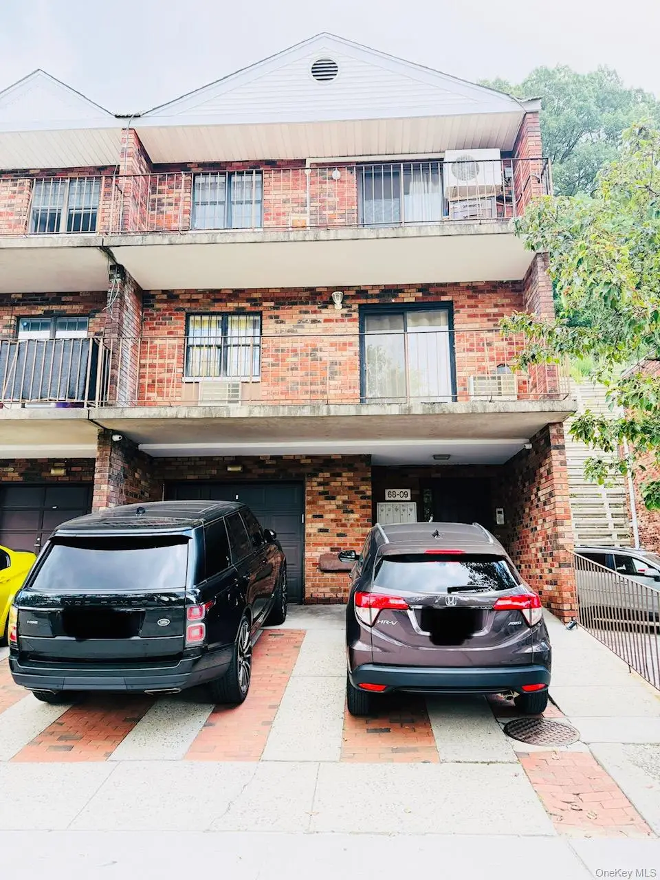 68-09 242nd Street #33A, Little Neck, NY 11362 - Image #1