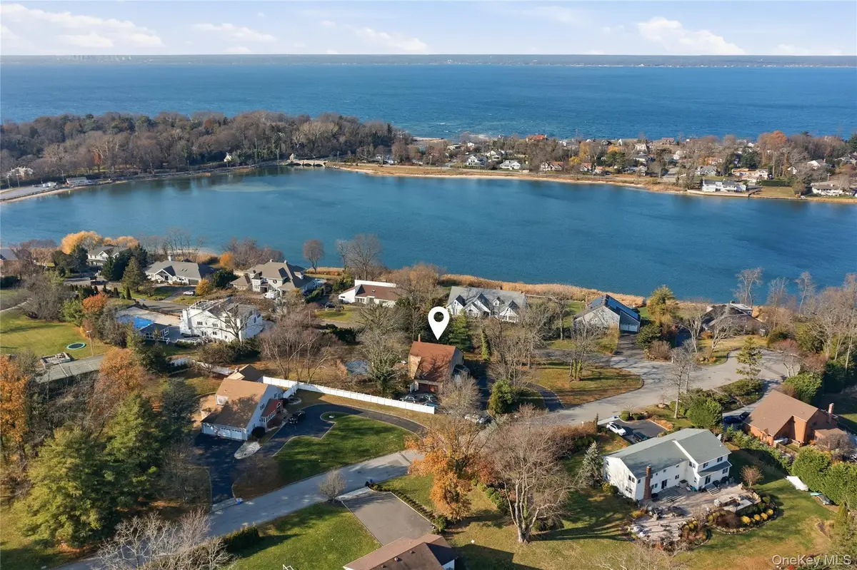 9 Beatrice Lane, Glen Cove, NY 11542 - #1