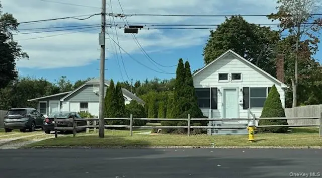 19 Carlson Lane, East Northport, NY 11731 - Image #1