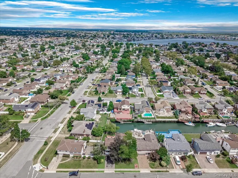 3249 Wolfson Drive, Baldwin, NY 11510 - Image #3