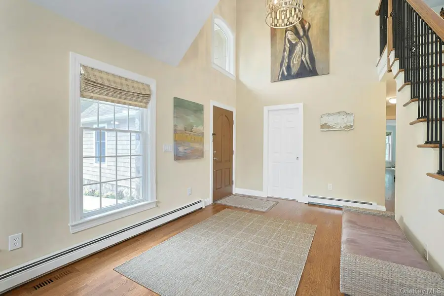 100 Old Farm Road N, Chappaqua, NY 10514 - Image #3