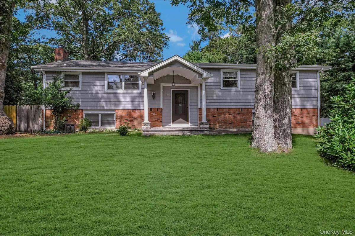 27 Upper Sheep Pasture Road, East Setauket, NY 11733 - Image #1