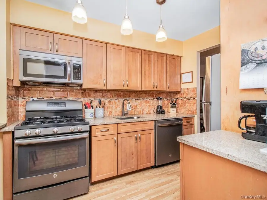 4345 Baychester Avenue, Bronx, NY 10466 - Image #2
