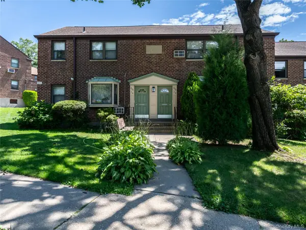 244-16 57 Drive #2nd Floor, Douglaston, NY 11362