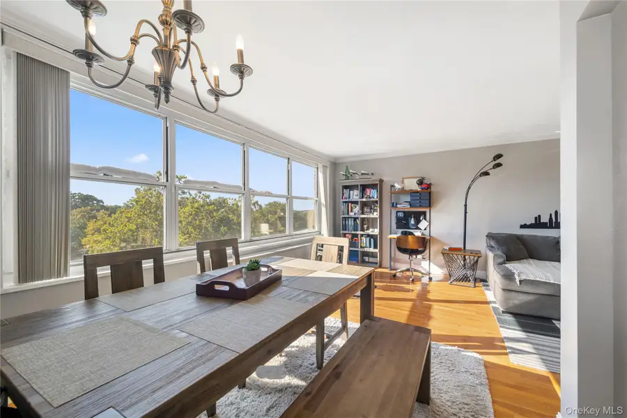 211-40 18th Avenue #6J, Bayside, NY 11360 - Image #3