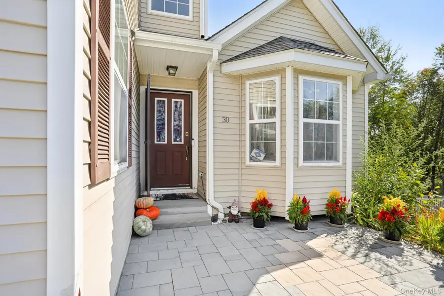 30 Reed Court, Washingtonville, NY 10992 - Image #2
