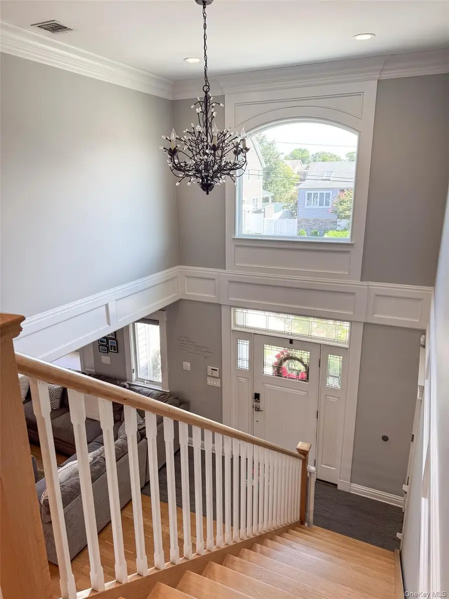 2370 Narraganset Avenue, Seaford, NY 11783 - Image #3