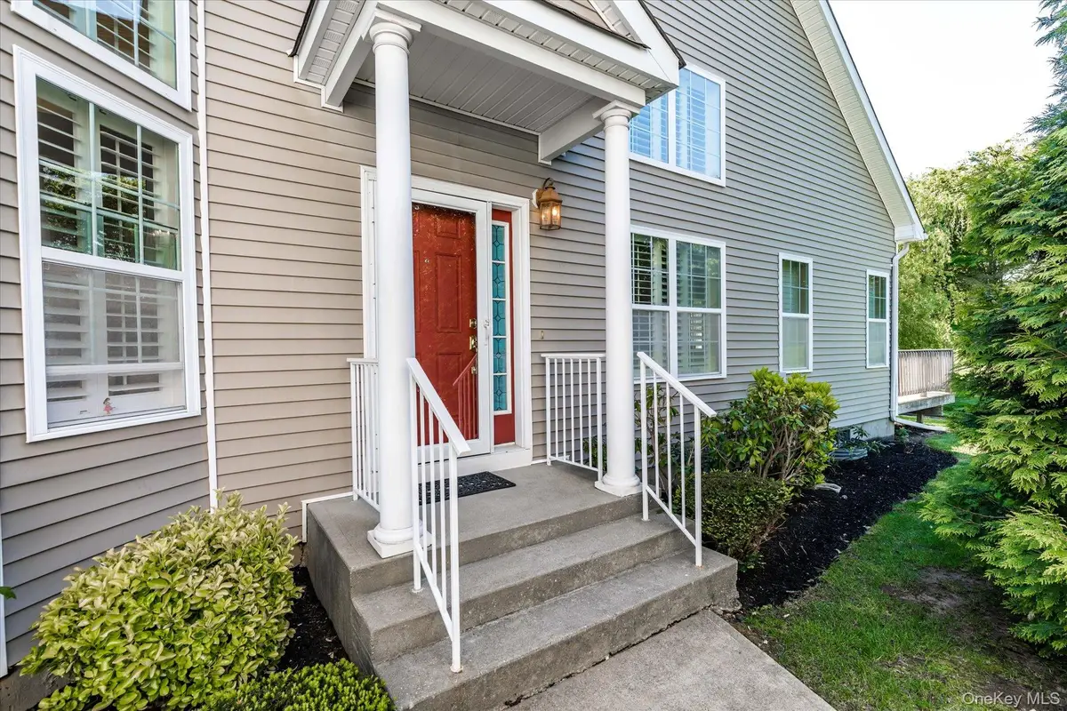 43 Halley Lane, Miller Place, NY 11764 - Image #1