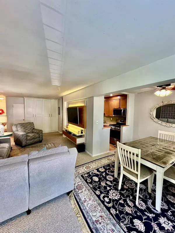 245 Rumsey Road #6D, Yonkers, NY 10701