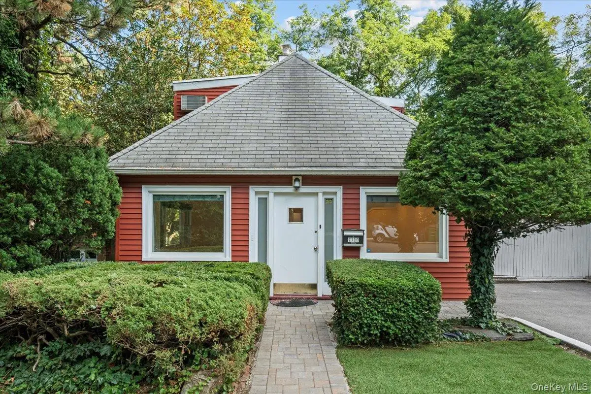 2710 Edgehill Avenue, Bronx, NY 10463 - Image #1