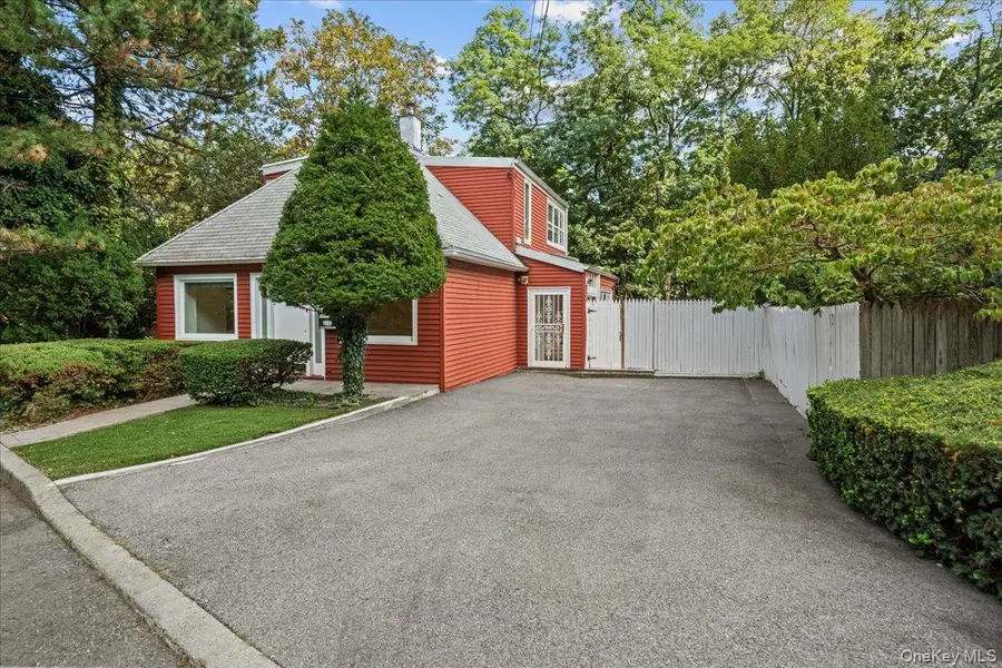 2710 Edgehill Avenue, Bronx, NY 10463 - Image #2