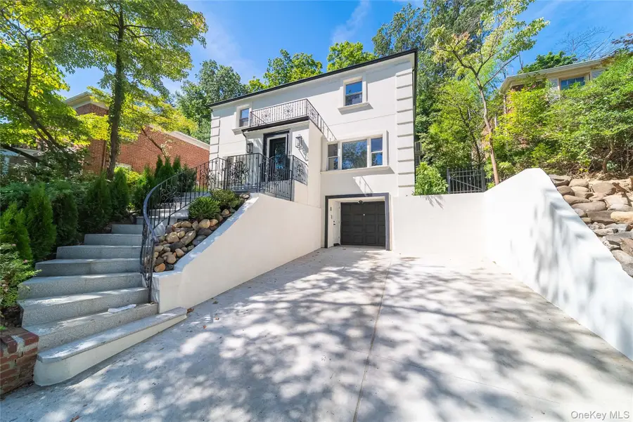 8632 Midland Parkway, Jamaica, NY 11432 - Image #2