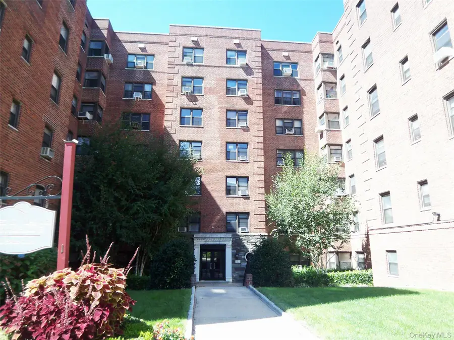 1 Fisher Drive #520, Mount Vernon, NY 10552 - Image #2