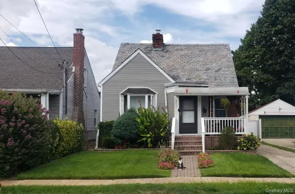 269 Windsor Parkway, Hempstead, NY 11550