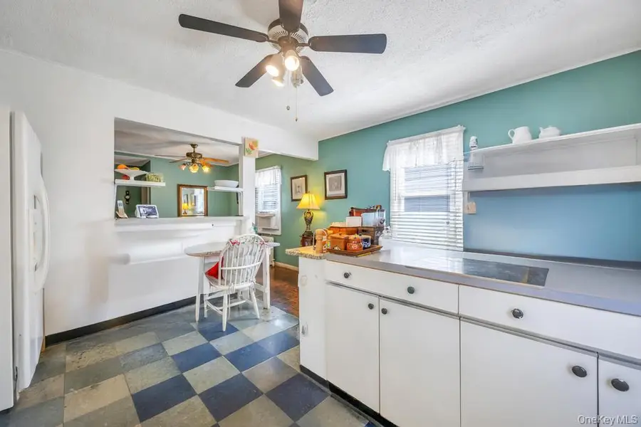 5 Park Place, Valley Stream, NY 11580 - Image #3