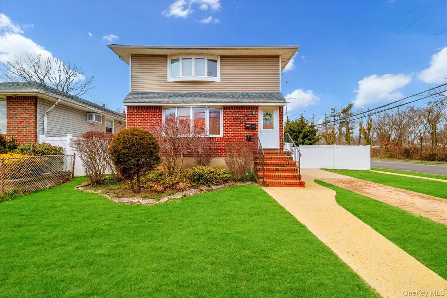 3731 Park Avenue, Wantagh, NY 11793 - Image #2