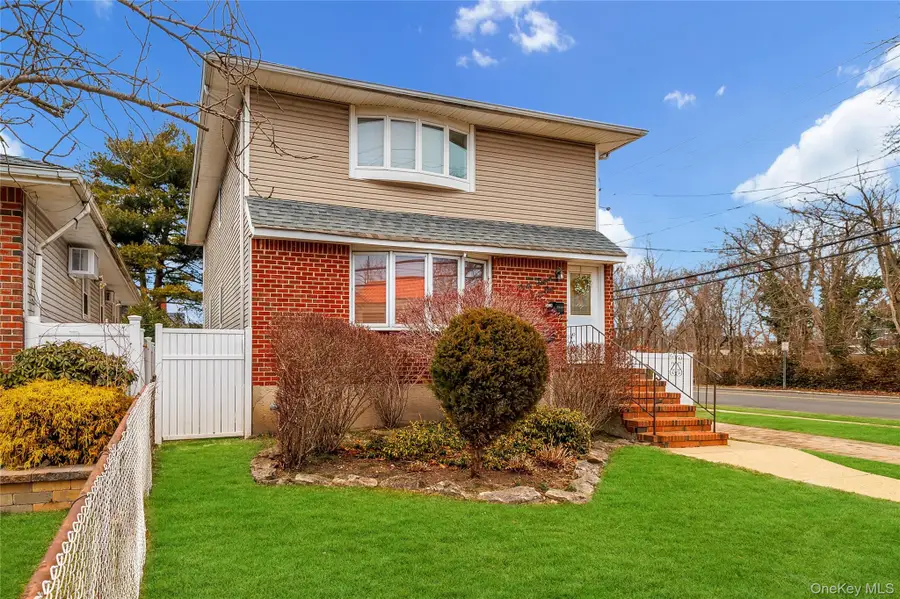 3731 Park Avenue, Wantagh, NY 11793 - Image #3