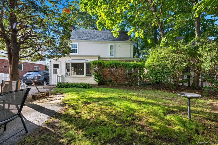 145 Cornwell Avenue, Valley Stream, NY 11580 - Image #3