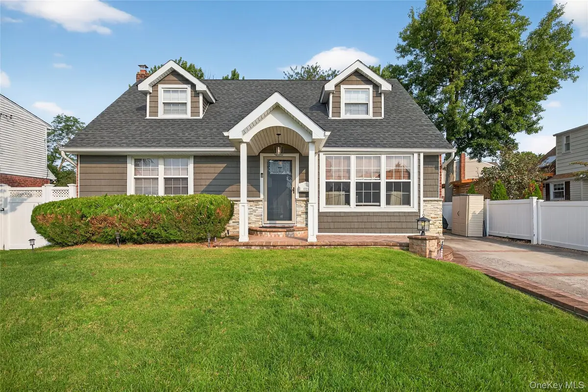 1723 Kroll Road, East Meadow, NY 11554 - Image #1