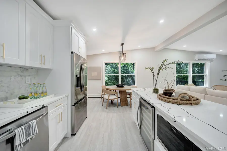 644A Bread And Cheese Hollow Road, Northport, NY 11768 - Image #3