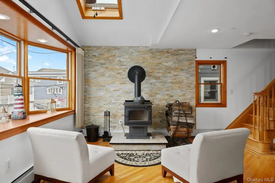 118 6th Road, Broad Channel, NY 11693 - Image #2